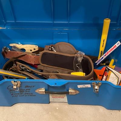 Blue Tub w/lots of New tools - workbelt