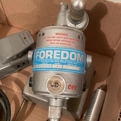 Foredom Electric Jewelers rotary tool w/foot pedal
