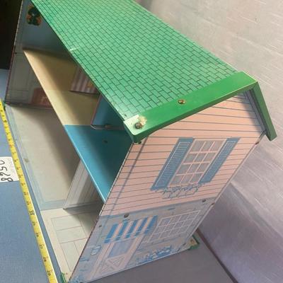 Vintage 1960s Marx Tin Doll House
