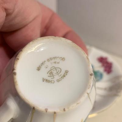 Antique Occupied Japan Tea Cup & Saucers Lot