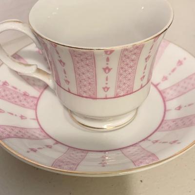 Antique Occupied Japan Tea Cup & Saucers Lot