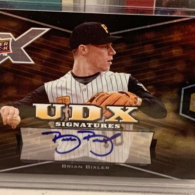 Estate Sports Trading Cards Lot Jordan Mattingly Brett Aaron Some Signed