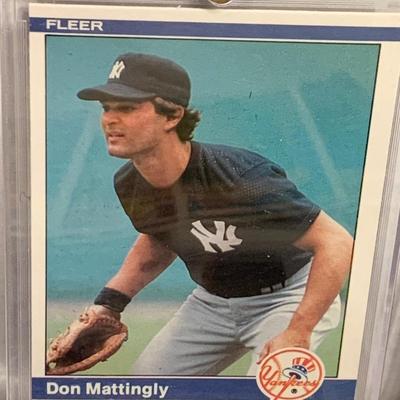 Estate Sports Trading Cards Lot Jordan Mattingly Brett Aaron Some Signed