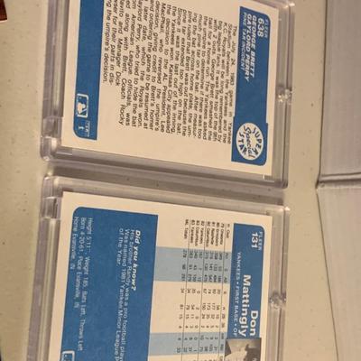 Estate Sports Trading Cards Lot Jordan Mattingly Brett Aaron Some Signed