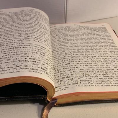 Vintage Leather New Testament Bible