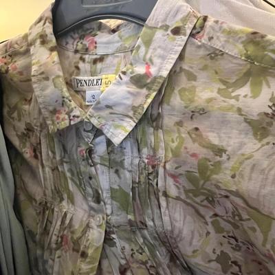 Lot Of Women's Pendleton Shirt Tops Sz. M-Lg