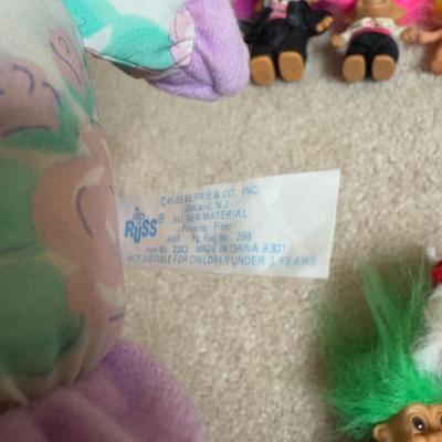 LOT 8B: Vintage 90s Troll Dolls - Russ & More