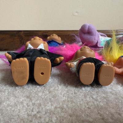 LOT 8B: Vintage 90s Troll Dolls - Russ & More