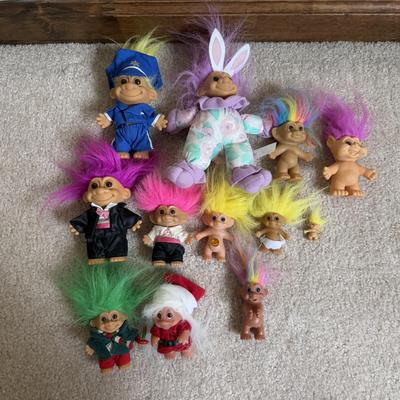 LOT 8B: Vintage 90s Troll Dolls - Russ & More