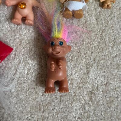 LOT 8B: Vintage 90s Troll Dolls - Russ & More
