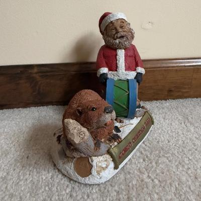 LOT 10B: Tom Clark Santa Sculptures - 1991 Down with a Sound & Cairn Christmas 2000