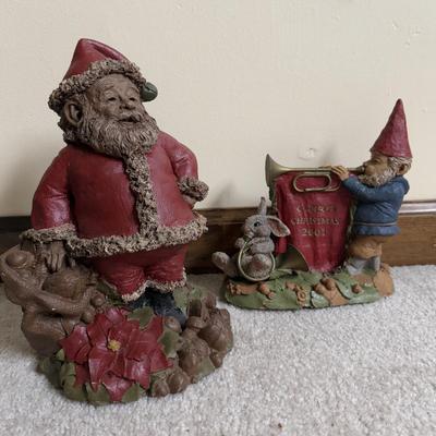 LOT 11B: Tom Clark Santa Sculpture & Cairn Christmas 2001 Gnome