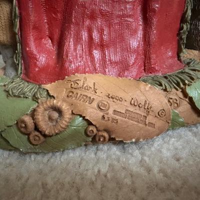 LOT 11B: Tom Clark Santa Sculpture & Cairn Christmas 2001 Gnome