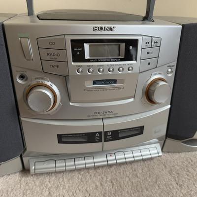 LOT 13B: Sony CD Radio Cassette-Corder Model No CFD-ZW755