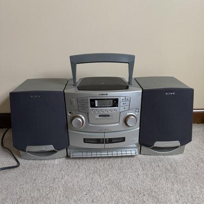 LOT 13B: Sony CD Radio Cassette-Corder Model No CFD-ZW755