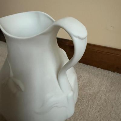 LOT 15B: Jonquil Pitcher from the Metropolitan Museum of Art