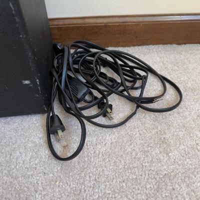 LOT 25B: Singer Portable Electric Sewing Machine 221-1 w/ Accessories