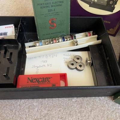 LOT 25B: Singer Portable Electric Sewing Machine 221-1 w/ Accessories
