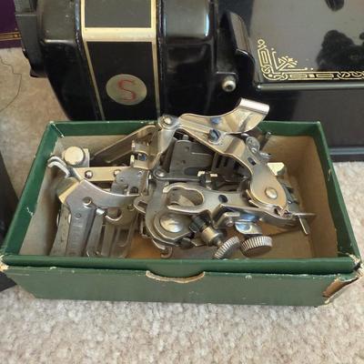 LOT 25B: Singer Portable Electric Sewing Machine 221-1 w/ Accessories