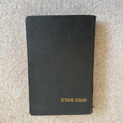 LOT 26B: Religious Home Decor & Books