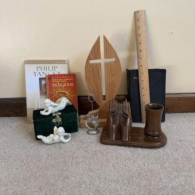 LOT 26B: Religious Home Decor & Books