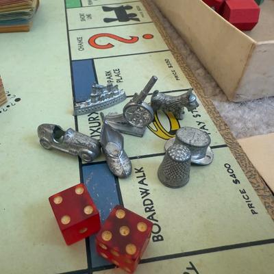 LOT 27B: Vintage 1950s Monopoly, 1970s Triple Yahtzee & c1950s-60s Kids Puzzles