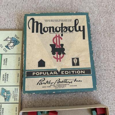 LOT 27B: Vintage 1950s Monopoly, 1970s Triple Yahtzee & c1950s-60s Kids Puzzles