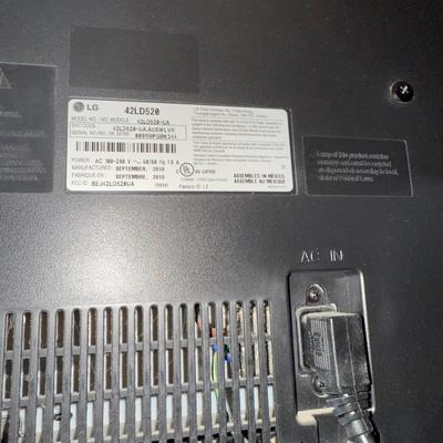 LOT 35B: 42" LG Television Model 42LD520-UA
