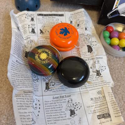 LOT 39B: Club Juggling Kit, Throwing Knife w/ Sheath, Yo-Yos, Diablo Spinner & More