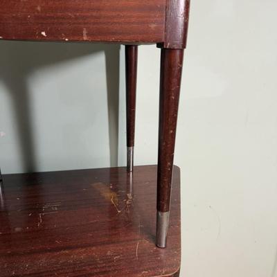 LOT 40B: Vintage Singer 206 Sewing Machine in Folding Trapezoid Cabinet / Sewing Table w/ Matching Storage Bench