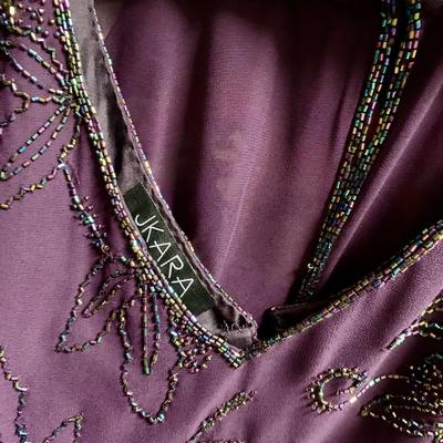 LOT 41 M: Closet Clear Out! Men & Women's Clothes, Dresses, Suits, Shoes, Scarves, Gloves, & More