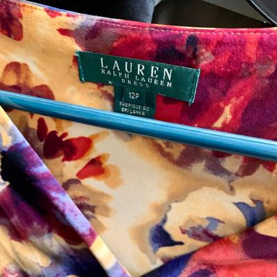 LOT 41 M: Closet Clear Out! Men & Women's Clothes, Dresses, Suits, Shoes, Scarves, Gloves, & More