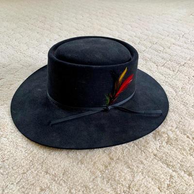 LOT 44 M: Furtalk Panama Hat Size Large & Stetson Bolero Size 50/7