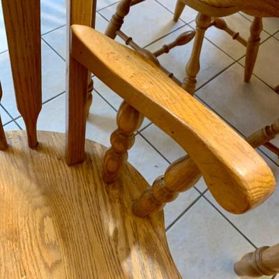 LOT 48 D: Dinaire Tile Top w/ Floral Accents Oak Wood Table & 6 Dining Chairs
