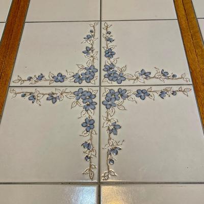 LOT 48 D: Dinaire Tile Top w/ Floral Accents Oak Wood Table & 6 Dining Chairs