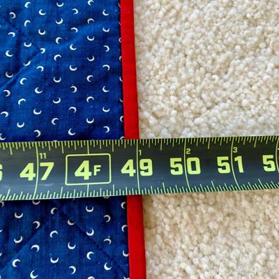 LOT 49 M: Beautiful Decorative Quilt Collection