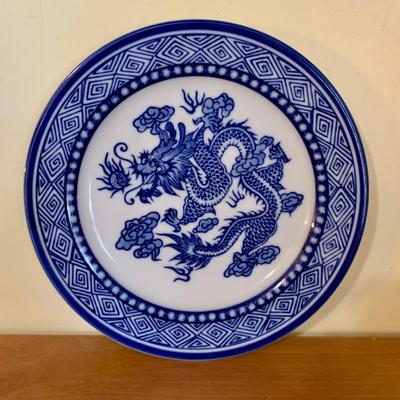 LOT 59 K: Bombay Blue & White China Set: Florals & Dragons 18 pieces