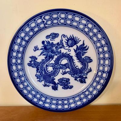 LOT 59 K: Bombay Blue & White China Set: Florals & Dragons 18 pieces