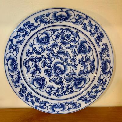 LOT 59 K: Bombay Blue & White China Set: Florals & Dragons 18 pieces