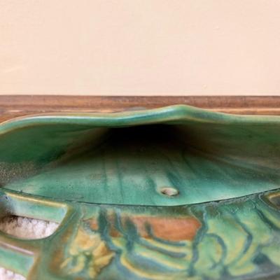 LOT 63 K: Roseville 1932 Green Wall Pocket & Unmarked Roseville Imperial Vase