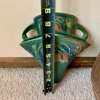 LOT 63 K: Roseville 1932 Green Wall Pocket & Unmarked Roseville Imperial Vase