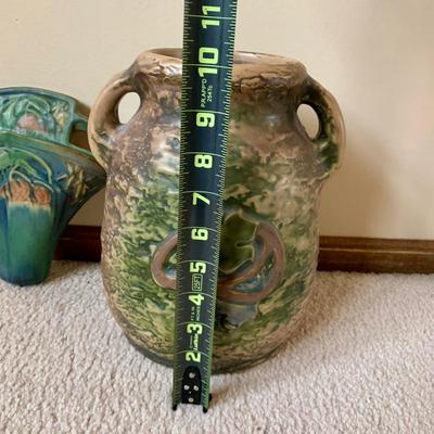 LOT 63 K: Roseville 1932 Green Wall Pocket & Unmarked Roseville Imperial Vase