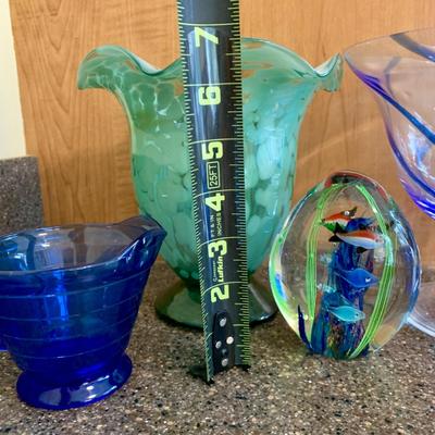 LOT 64 K: Signed Hand Blown Ruffled Rim Aqua & White Marbled Vase, Pasabahce Turkish Cobalt Blue Swirl Hand Blown Glass Footed Bowl,...