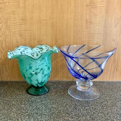LOT 64 K: Signed Hand Blown Ruffled Rim Aqua & White Marbled Vase, Pasabahce Turkish Cobalt Blue Swirl Hand Blown Glass Footed Bowl,...