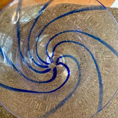 LOT 64 K: Signed Hand Blown Ruffled Rim Aqua & White Marbled Vase, Pasabahce Turkish Cobalt Blue Swirl Hand Blown Glass Footed Bowl,...