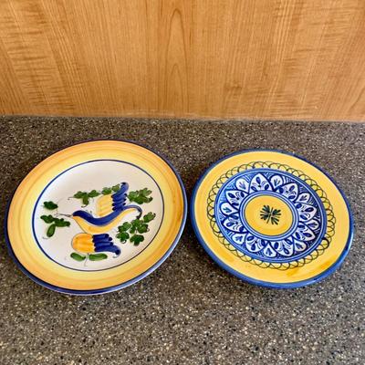 LOT 67 K: Yellow & Blue Floral Collector Plate Home Decor Collection