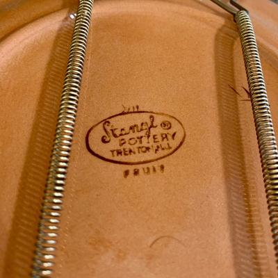 LOT 68 K & L: Yellow & Blue Fruit Collector Plate Home Decor Collection