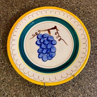 LOT 68 K & L: Yellow & Blue Fruit Collector Plate Home Decor Collection