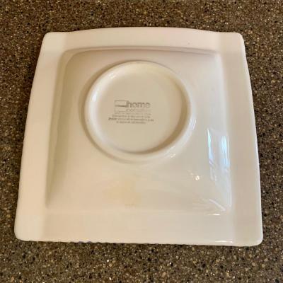 LOT 68 K & L: Yellow & Blue Fruit Collector Plate Home Decor Collection