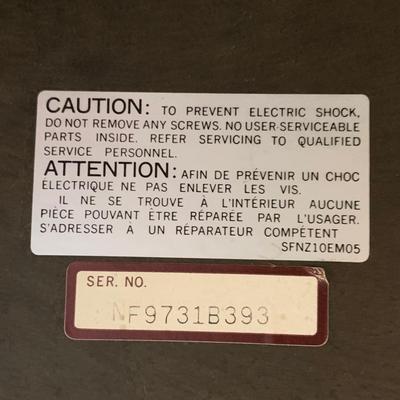 LOT 70 L: Technics Frequency Generator Servo Turntable System Model #SL-B2